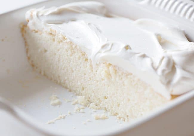 Got a sweet tooth? You are going to LOVE this easy and delicious White Snack Cake! #baking #whitecake #snackcake #buttercream #iambaker #cravingcake #cake White Cake Recipe